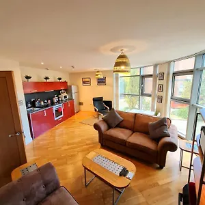 Centre Lifestyle!! Apartment